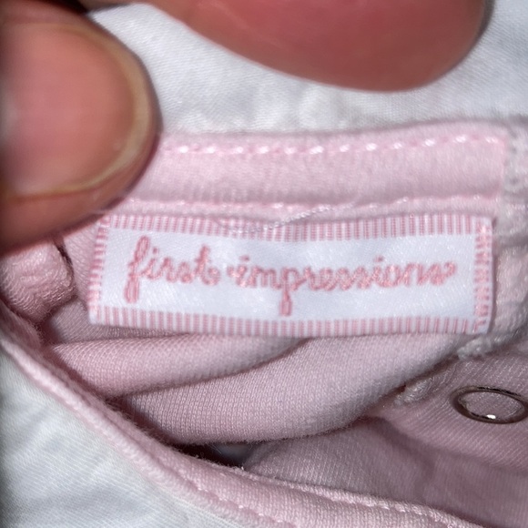 First impressions pinafore dress embroidered roses Peter Pan collar 0/3m - Picture 10 of 10